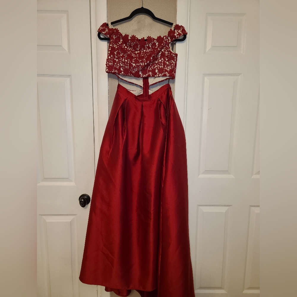 Maniju Dress.